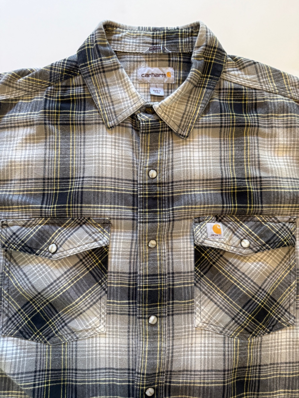 Carhartt Relaxed Fit Flannel Shirt – Men’s Large – Gray/Tan Plaid – Snap Front - Picture 5 of 9